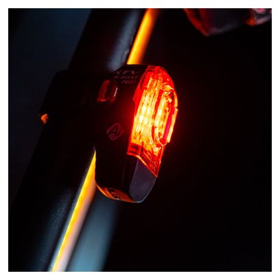 Lezyne KTV PRO+ Ai Alert Luz Trasera Negro