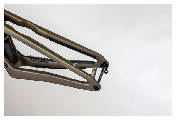 Exhibition Bike - Santa Cruz Megatower 2 Carbon C Matte Nickel
