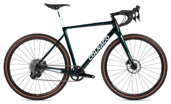 Colnago Presentazione Bici 2022 Colnago V3 Road Bike Shimano