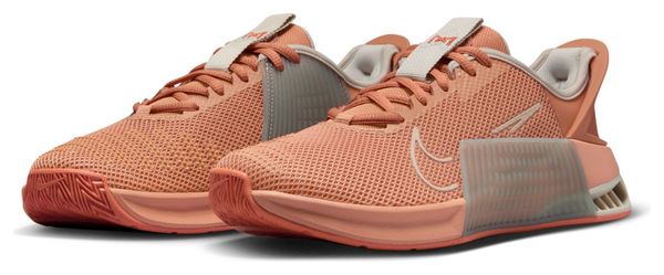 Scarpe da allenamento Nike Metcon 9 Flyease Donna Marrone