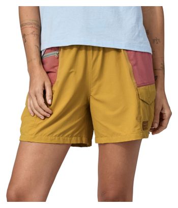 Pantalones cortos Patagonia Outdoor Everyday para mujer, amarillos