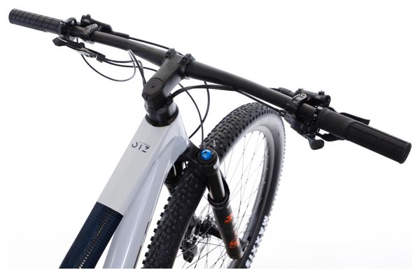 Orbea Oiz M30 Full Suspension MTB Shimano Deore/SLX 12S 29'' Silver Grey Blue Carbon View 2024