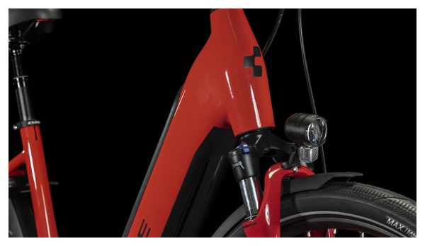 Cube Supreme Sport Hybrid Pro 500 Easy Entry Bicicletta elettrica da città Shimano Deore 10S 500 Wh 700 mm Rosso 2023