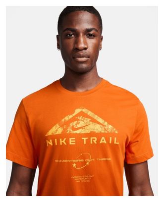 Camiseta Nike Dri-FIT Trail Naranja Hombre