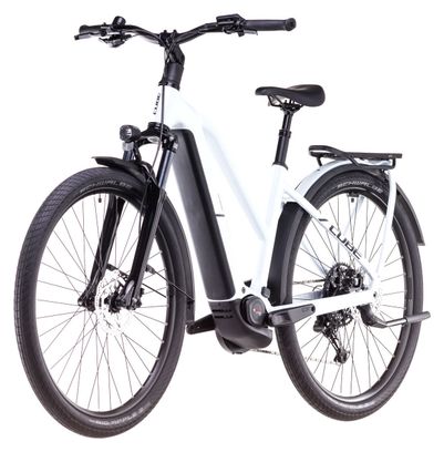 VTC Électrique Cube Kathmandu Hybrid One 800 Trapeze Shimano Cues 10V 800 Wh 700 mm Blanc Bleu Polar 2025