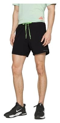 <strong>Saucony Explorer Utility Shorts 6in</strong>Negro