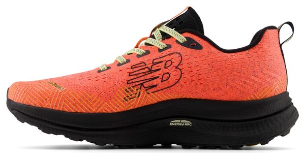New Balance Fuelcell Supercomp Trail Loopschoenen Rood Zwart