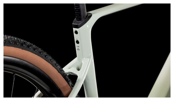 Vélo de Gravel Cube Nuroad C:62 EX Sram Rival eTap AXS/GX Eagle AXS 12V 700 mm Vert Beige Desert Stone 2025