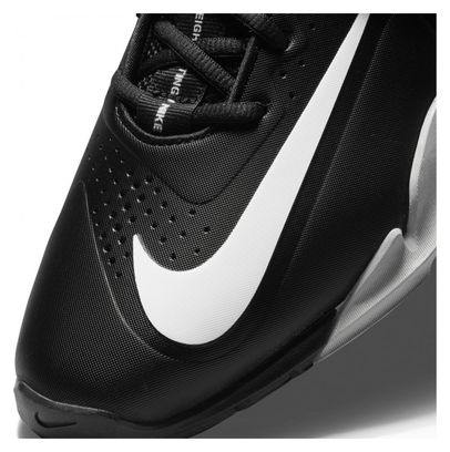 Pair of Shoes Nike Savaleos Black Unisex