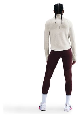 Camiseta Térmica Nike Swift Blanco, Mujer