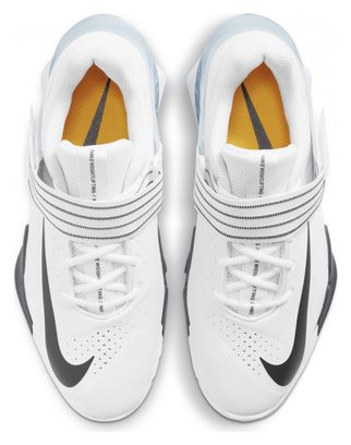 Par de Zapatos Nike Savaleos Blanco Unisex
