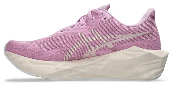 Zapatillas de running Asics Novablast 6 rosa para mujer. EMBARGO 01/07/2026
