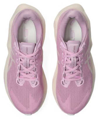 Zapatillas de running Asics Novablast 6 rosa para mujer. EMBARGO 01/07/2026