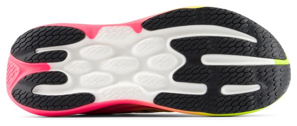 New Balance 1080 v15 TCS London Marathon hardloopschoenen voor heren, geel/roze