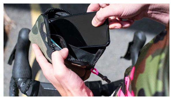 Muc-Off Essentials Case Camo