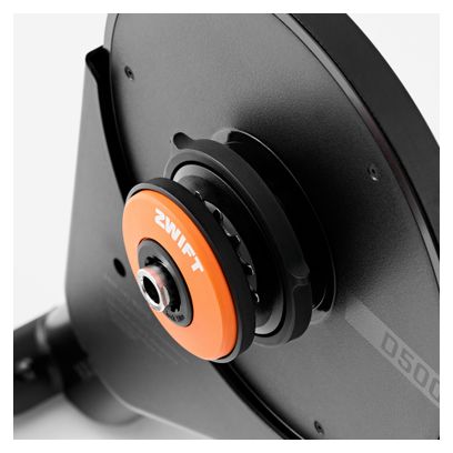 Entrenador conectado Van Rysel D500 con Zwift Cog y Click Black