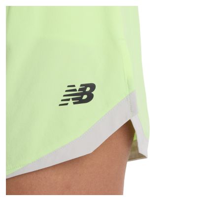Pantaloncini New Balance RC Essential Gialli da donna