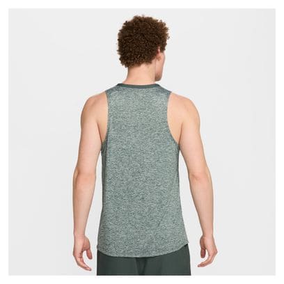 Camiseta de Tirantes Nike Dri-Fit Rise 365 Verde para Hombre