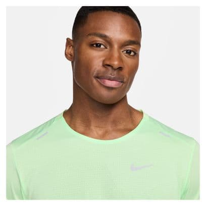 Nike Rise 365 Men's Green Short-Sleeve Jersey