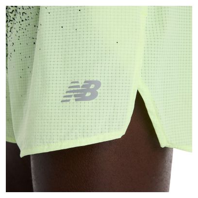 Pantalones cortos New Balance RC Ultra Light Printed 3in amarillos para hombre