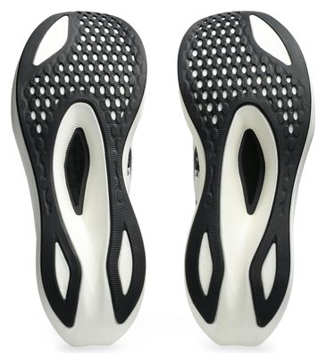 Asics Magic Speed 4 Running Shoes White/Black Men