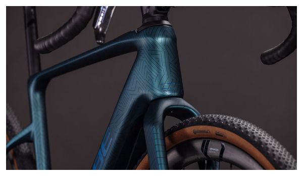 Vélo de Gravel Électrique Cube Nuroad Hybrid C:62 SLT 400X Sram Force XPLR AXS 13V 400 Wh 700 mm Vert Royal Crisscross 2026