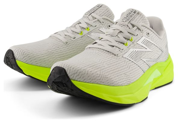 New Balance FuelCell Propel v5 Running Shoes for Men in Gray/Yellow