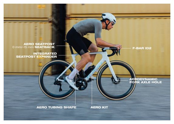 Wilier Triestina Filante SLR ID2 Miche Kleos 50 Bici da Strada Shimano Dura-Ace Di2 12S 700 mm Bianco Puro 2026