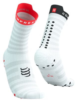 Chaussettes Compressport Pro Racing V4.0 Ultralight Run High Blanc/Rouge/Noir