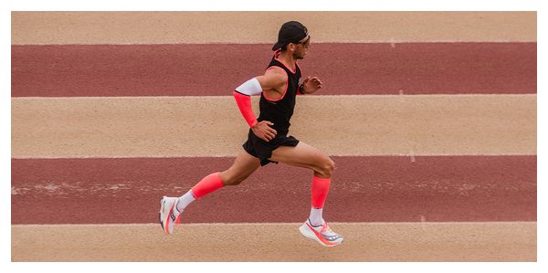 Chaussettes Compressport Full Socks Oxygen Rouge