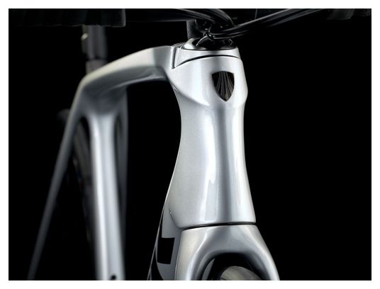 V lo de Route Trek Emonda SL 5 Disc Shimano 105 11V Lithium Quicksilver / Brushed Chrome 2021