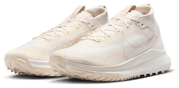 Zapatillas de Trail Running Nike <strong>React Pegasus Trail 4 GTX Rosa</strong> Blanco