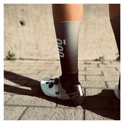 Chaussettes hautes de cyclisme Aero avec grille sublimée Corsa Mooquer Noir