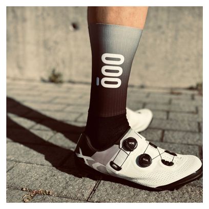 Chaussettes hautes de cyclisme Aero avec grille sublimée Corsa Mooquer Noir