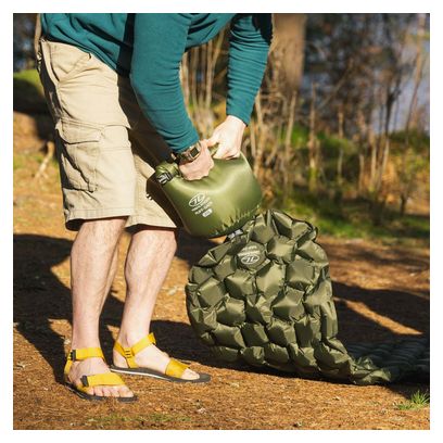 Highlander Puff Sack - sac étanche gonflable - Vert olive