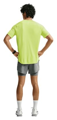 T-Shirt Running Nike Stride Jaune Homme