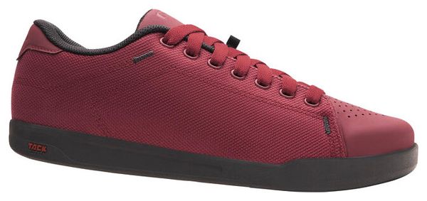 Paar Giro DEED Ox Schoenen Bloedrood