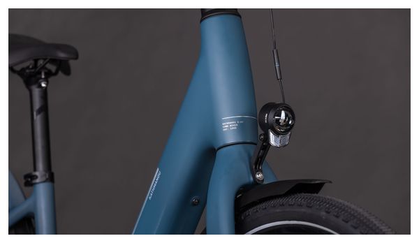 VTC Électrique Cube Kathmandu Hybrid C:62 Pro 400X Easy Entry Shimano Cues 11V 400 Wh 700 mm Bleu Spectral 2026