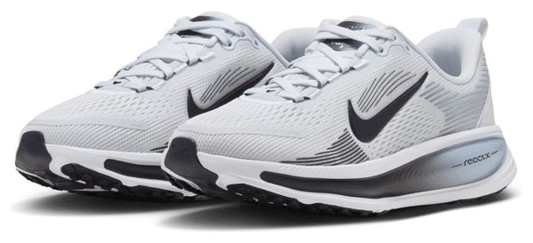 Nike Vomero 18 Blue Running Shoes for Kids