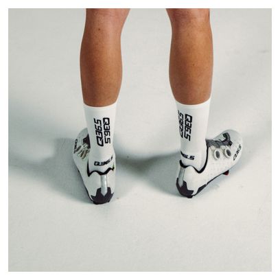Q36.5 Unique Straßenschuhe Weiß