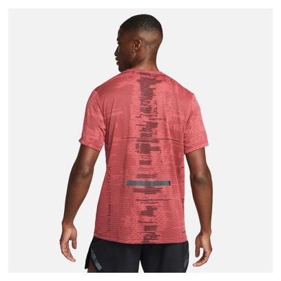 Nike Dri-Fit ADV Run Division Techknit Short Sleeve Jersey Red