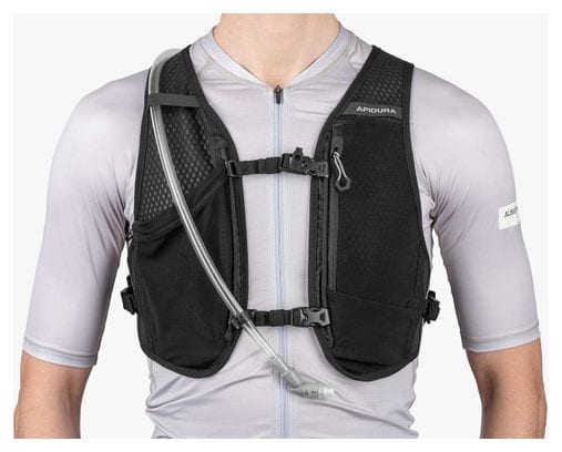 Apidura Racing Hydration Vest Black + 2L Bladder