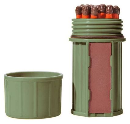 Boîte étanche allumettes étanches UCO Stormproof Match Kit