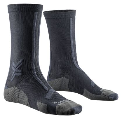 Chaussettes X-Socks TrailRun Discover Crew Noir/Gris Foncé