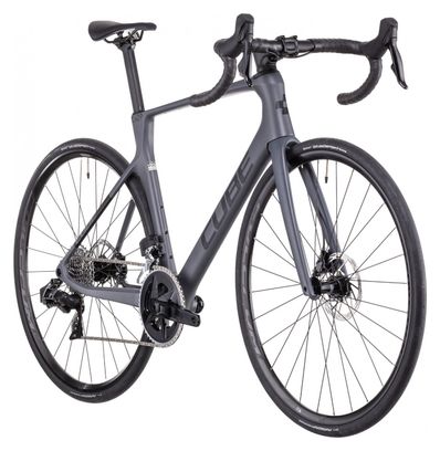 Cube Agree C:62 Pro Bici da strada Sram Rival eTap AXS 12V 700 mm Grigio Carbonio 2022