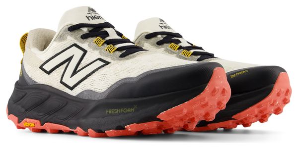 Trailrunning-Schuhe New Balance Fresh Foam X Hierro v9 Beige/Schwarz/Pink Herren