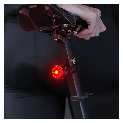 Feu Arrière de Vélo 4 Modes Intelligent Détection Avertissement Lampe