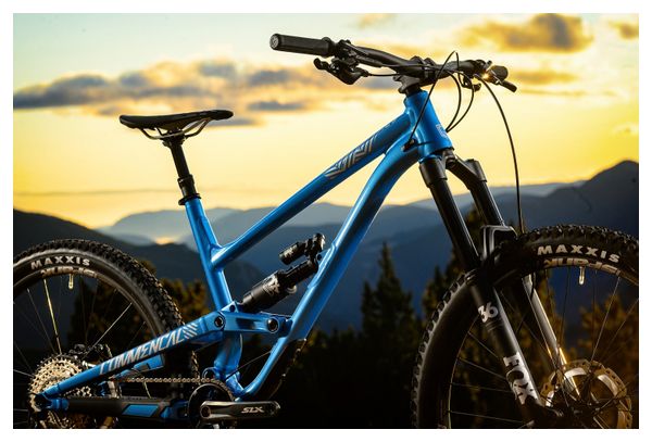 Commencal Clash Essential Fox 27.5 '' Suspensión completa MTB Shimano SLX 12V Blue Ara 2020