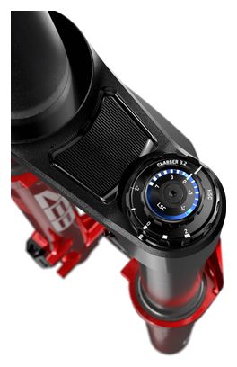 Horquilla RockShox ZEB Ultimate 27,5'' | Charger 3.2 RC2 con ButterCups | Maxle Stealth Boost 15x110 mm | Desplazamiento de 44 mm | Rojo Electric 2027