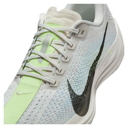 Nike Pegasus Plus Women's Running Shoes in Gray/Green